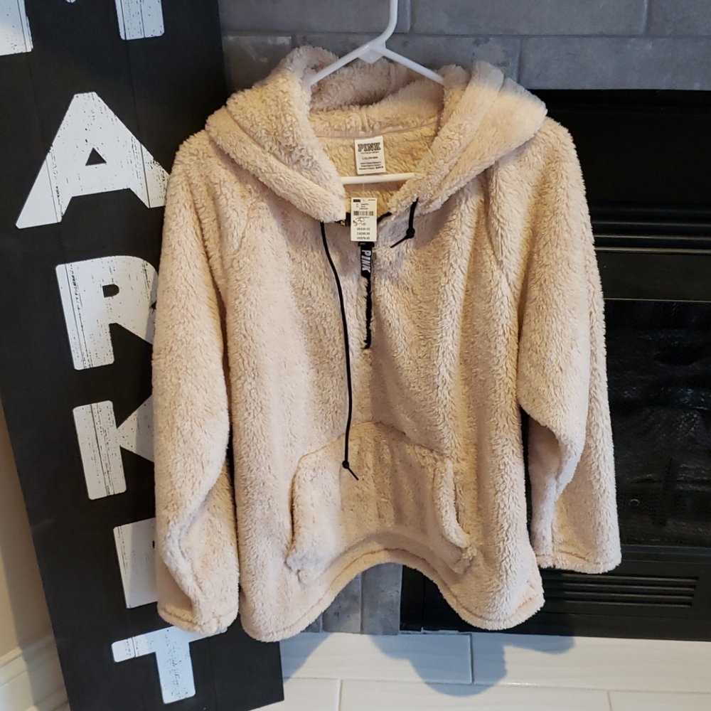 Pink Victoria's secret sherpa - peach